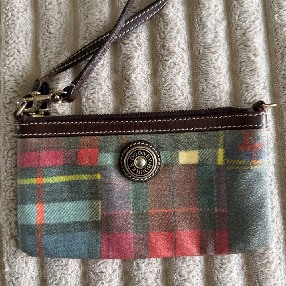 Dooney‎ & Bourke Multicolor Plaid Wristlet Pouch Leather Trim Zip Top Clutch